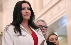 Siapa Emma Little-Pengelly?...