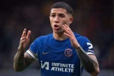 Agen Bantah Rumor Enzo...