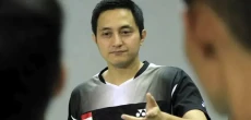 Rionny Mainaky Fokus...