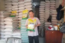 Harga Beras Terus Naik,...