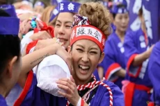 Para Wanita Ikut Festival...