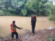 2 Bocah Tenggelam di...