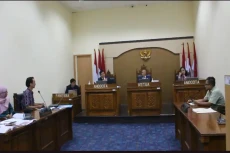 Sidang Sengketa Informasi,...
