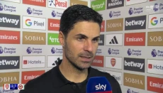 Arsenal Tekuk Brentford,...