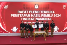 KPU Tetapkan Hasil Pileg...