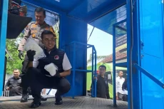 Polda Jateng Musnahkan...