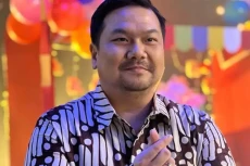 Gandeng Nex Carlos,...