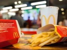 McDonalds Tutup Seluruh...