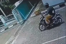 Terekam CCTV, Maling...