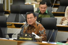 Golkar Dikabarkan Tugaskan...