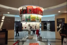 Ngabuburit Seru di Pameran...