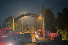 TNI Pakai Drone Bantu...