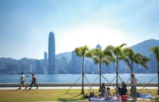 Hong Kong Perkuat Posisi...