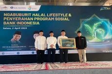 Kolaborasi dengan Masjid...