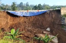 BMKG Ungkap Faktor Penyebab...