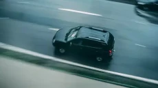 Tips Mendahului Mobil...