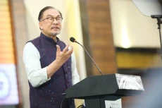 PM Malaysia Anwar Ibrahim:...