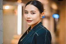 Prilly Latuconsina Belum...