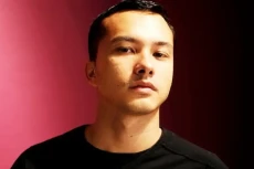 Nicholas Saputra Tak...