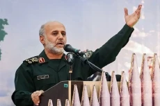 Jenderal Iran: 240 Jet...