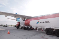 Musim Haji, Penyaluran...