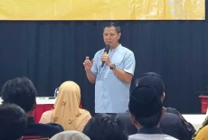Maju Jadi Bakal Calon...