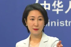 China: Sulit Hadiri...