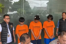 Penampakan 3 Tersangka...