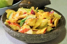 Rujak dan Asinan Indonesia...
