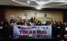 Wartawan Demo di DPRD...