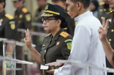 Profil Katarina Endang...