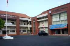 22 SMK Negeri Terbaik...