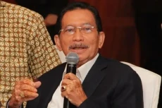 Kisah Tanri Abeng, Menteri...