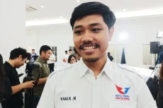 Pilgub Jabar dan Jateng,...