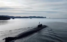 Rusia Kirim Kapal Selam...