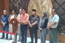 Mochammad Afifuddin...