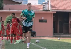 Persebaya Lengkapi 6...