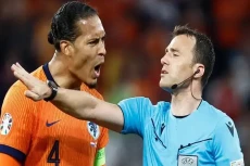 Virgil van Dijk Minta...