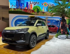 Daihatsu Rocky Crossfield...