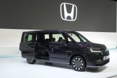 Honda Pamer MPV Premium...