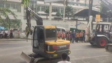 Lunasi Tunggakan Pajak...