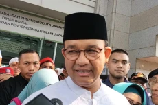Renovasi Masjid Raya...