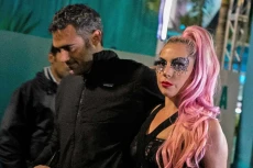 Lady Gaga dan Michael...