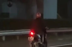 Viral Pemotor Masuk...