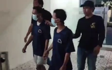 Duel Maut Anggota Geng,...