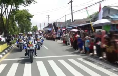 Sambut Kirab Bendera...