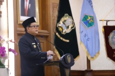 Lantik Pj Wali Kota...