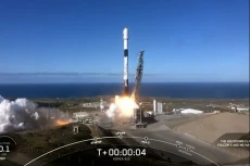 Perdana, Satelit Mata-mata...