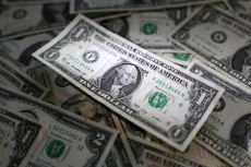 Dolar Amerika Sentuh...