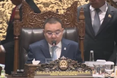 DPR Batal Sahkan RUU...